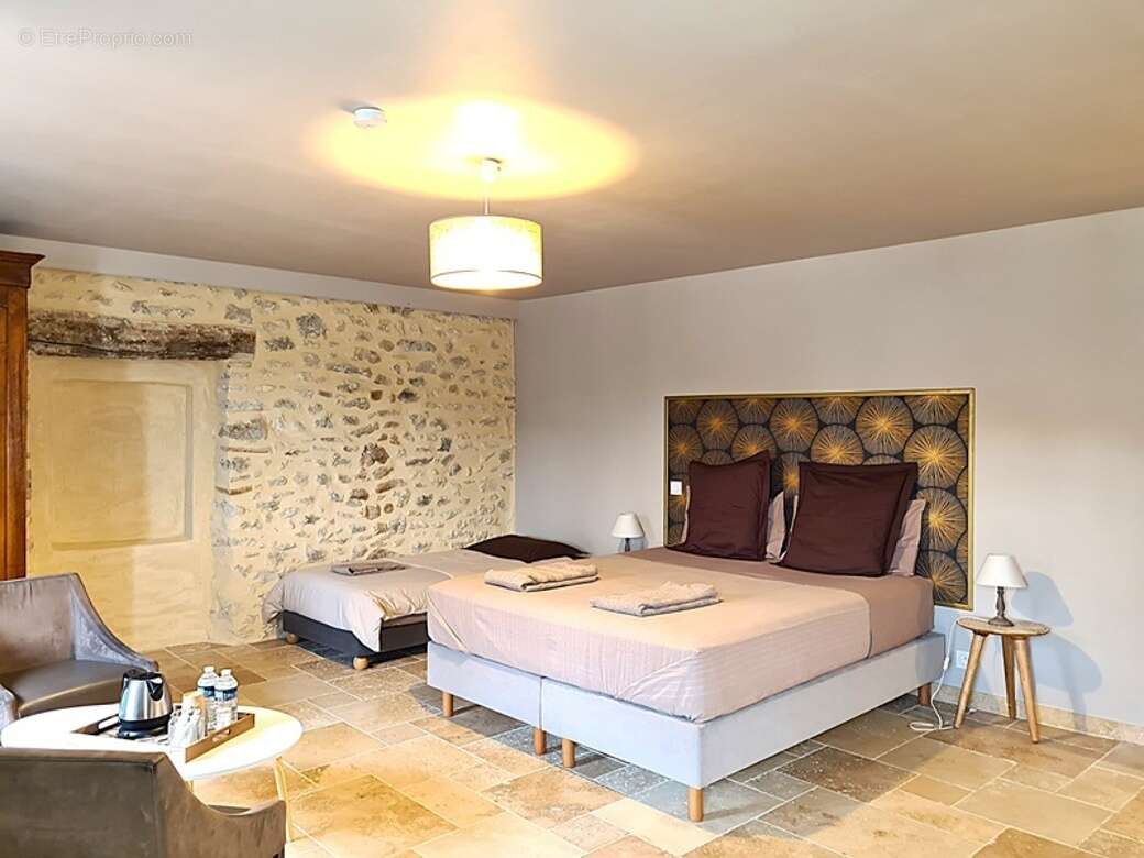 Appartement 550 m² à Rochefort-En-Valdaine  - photo 11