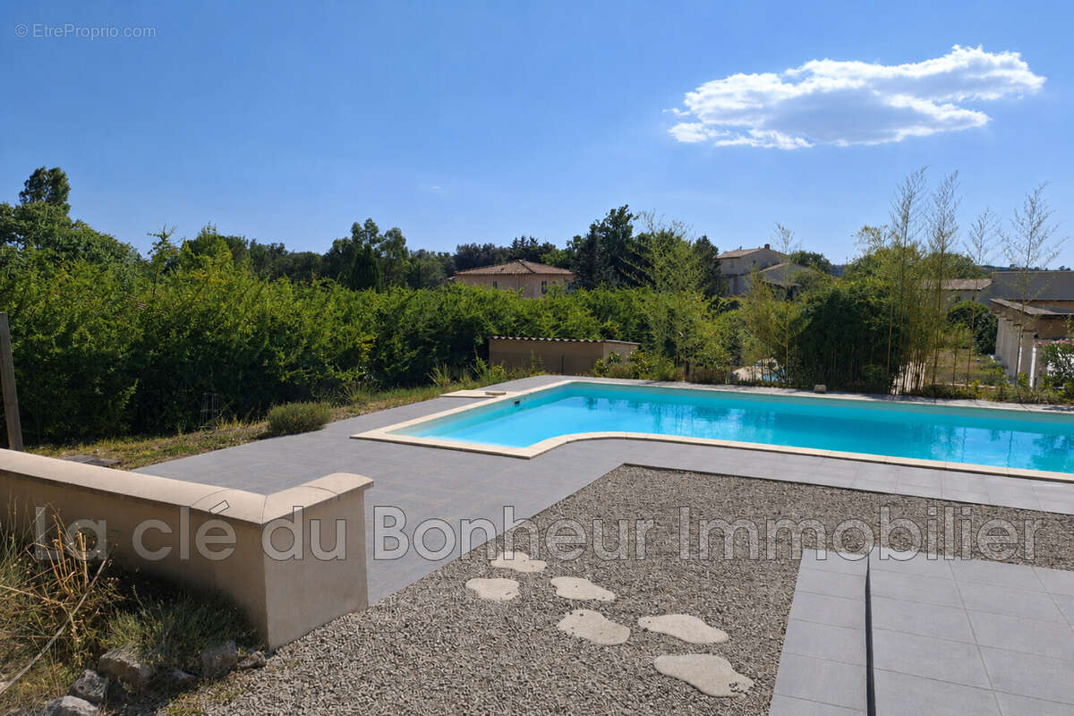 Maison 145 m² à Ginasservis  - photo 2