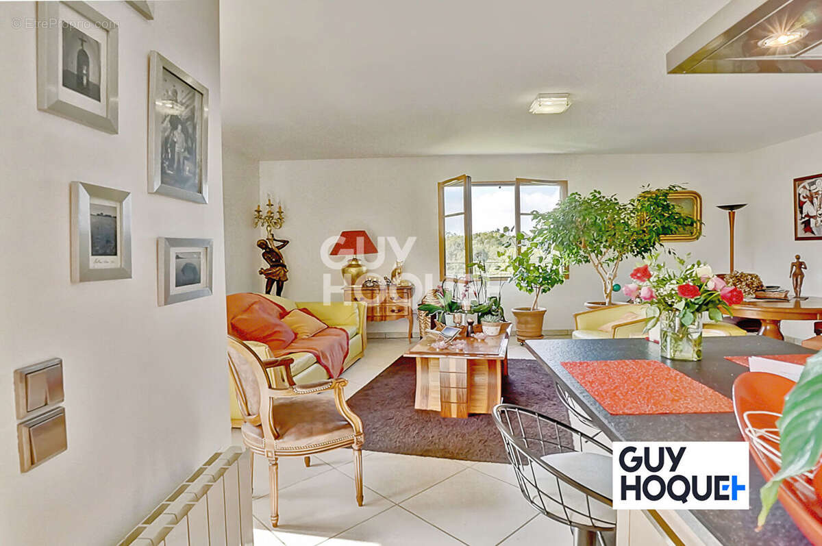 Appartement à SAINT-DIDIER-AU-MONT-D&#039;OR