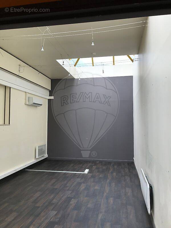 Commerce à FOURCHAMBAULT