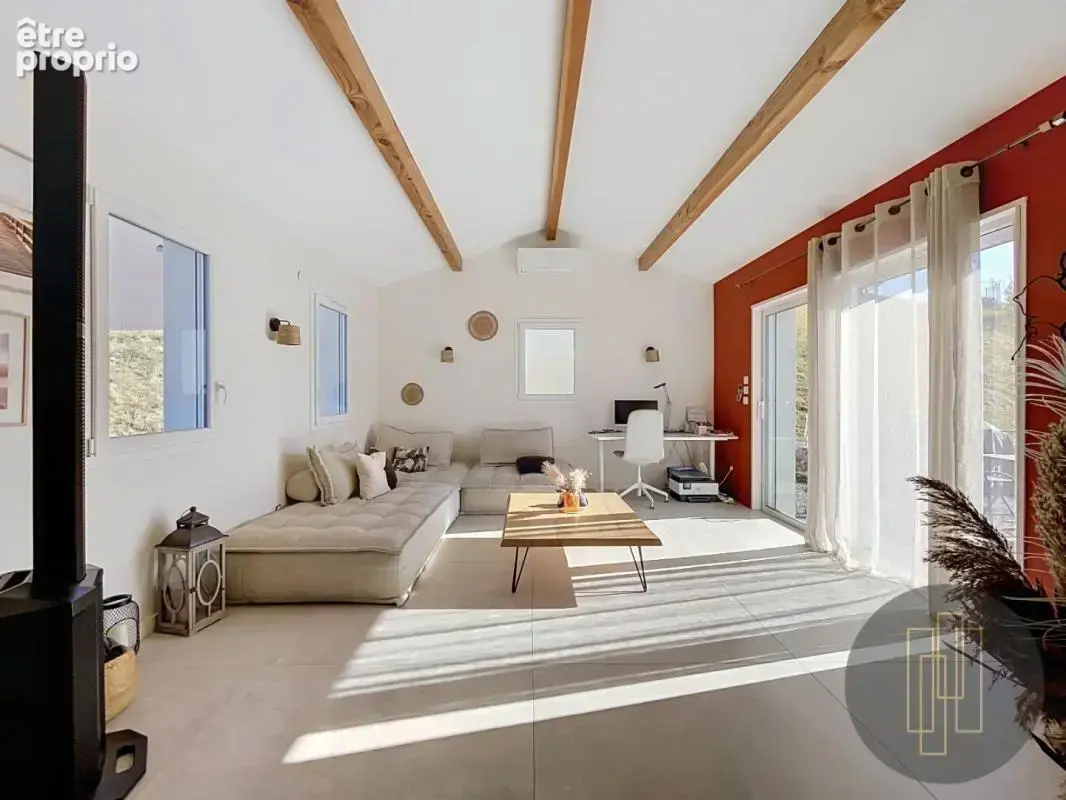 Maison de 2015 avec vue degagee sur le beaujolais - photo 3