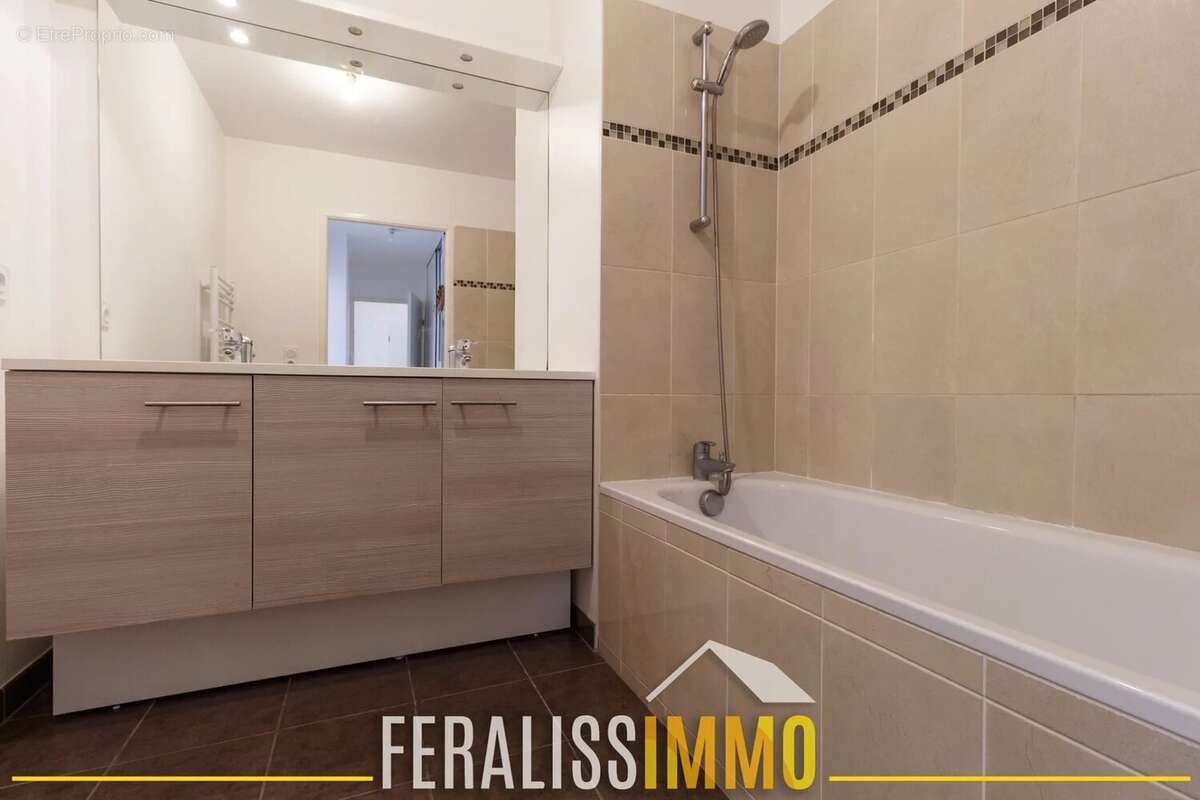 Appartement à ERAGNY