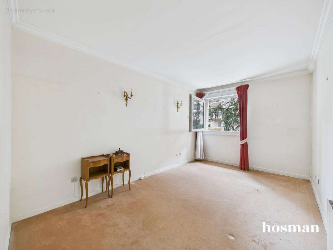 Appartement à LA CELLE-SAINT-CLOUD