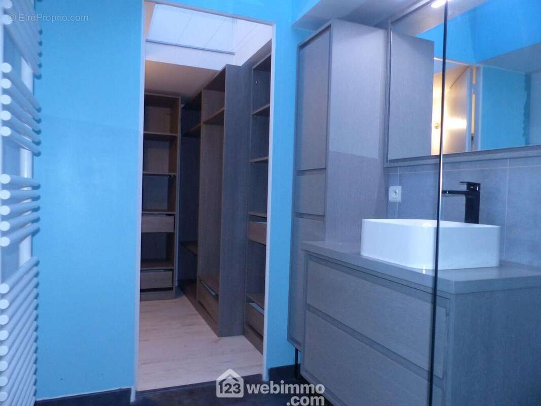 Et dressing. - Appartement à CAEN