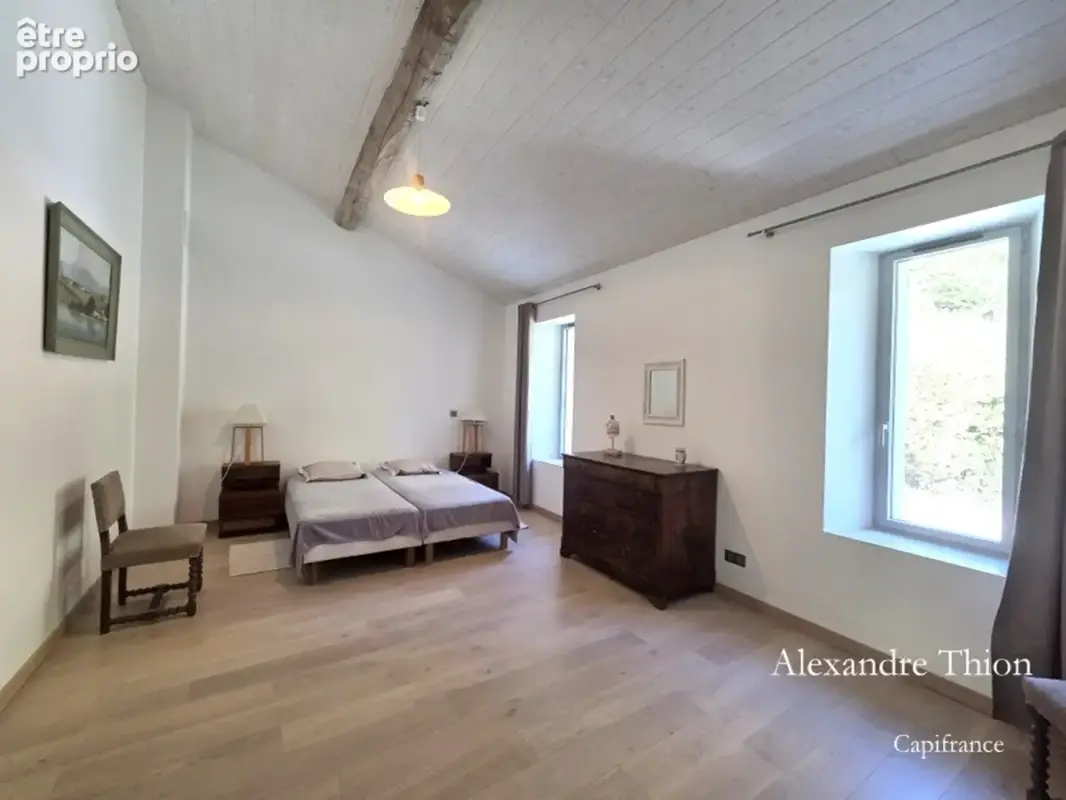 Maison à vendre 12 pièces SAINT SORLIN EN BUGEY (01) - photo 37