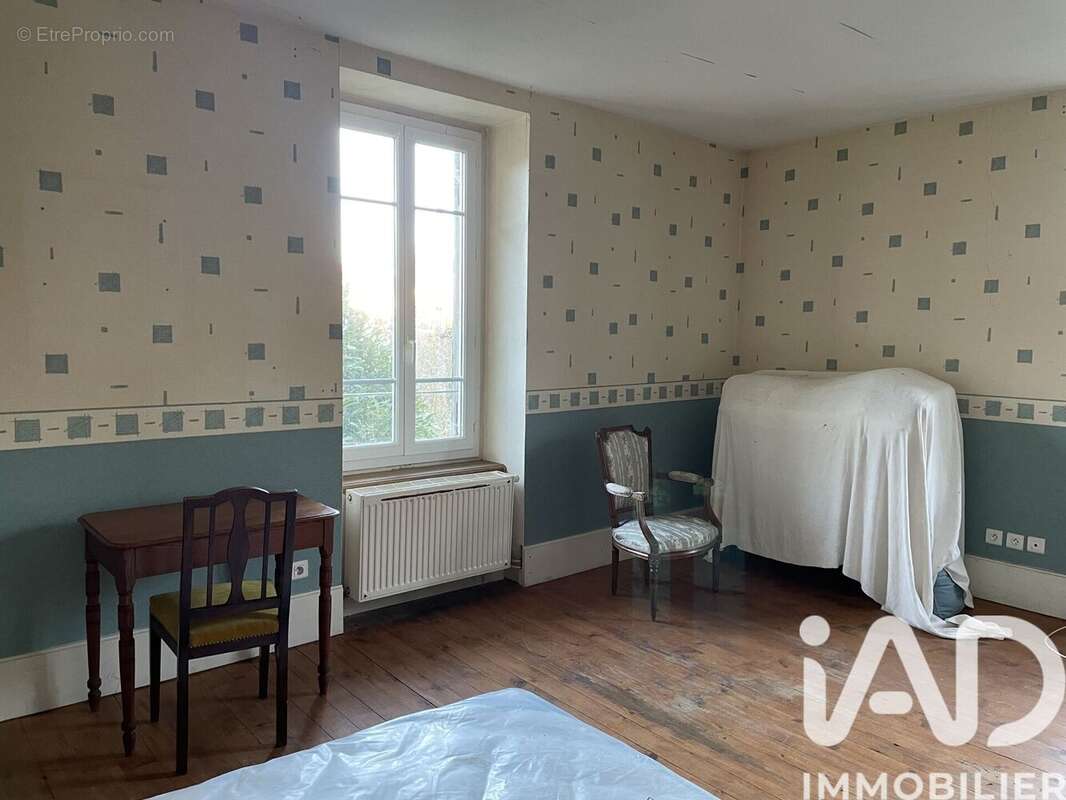 Photo 8 - Maison à NEUVILLE-SUR-AIN