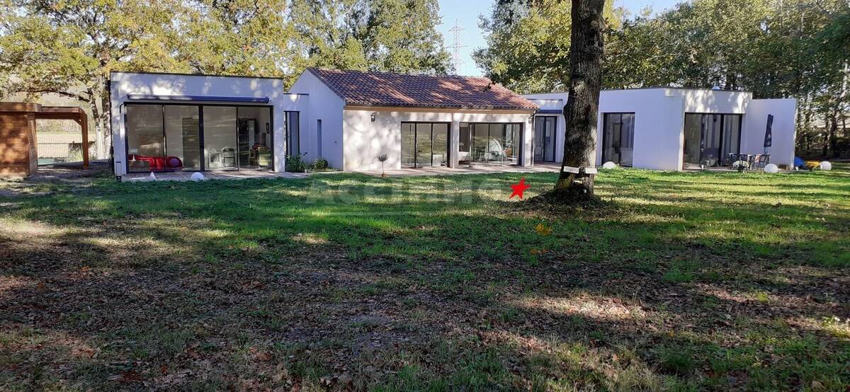 Maison à DREMIL-LAFAGE