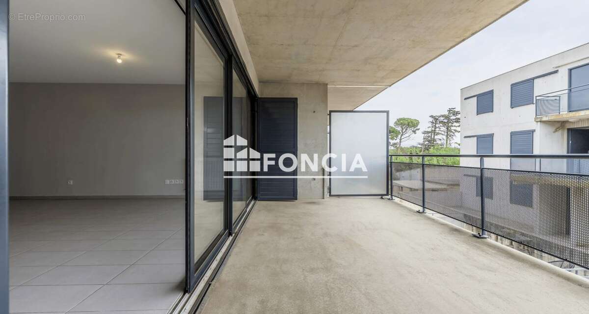 Appartement à LE PONTET