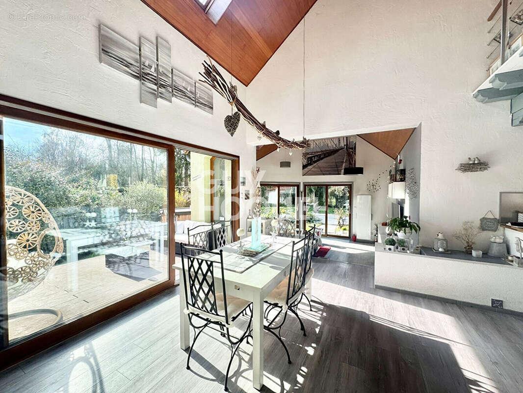 Maison à BALLANCOURT-SUR-ESSONNE