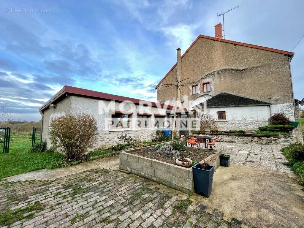 Maison à BRINAY