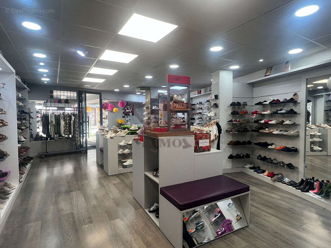 Commerce à SAINT-AMBROIX