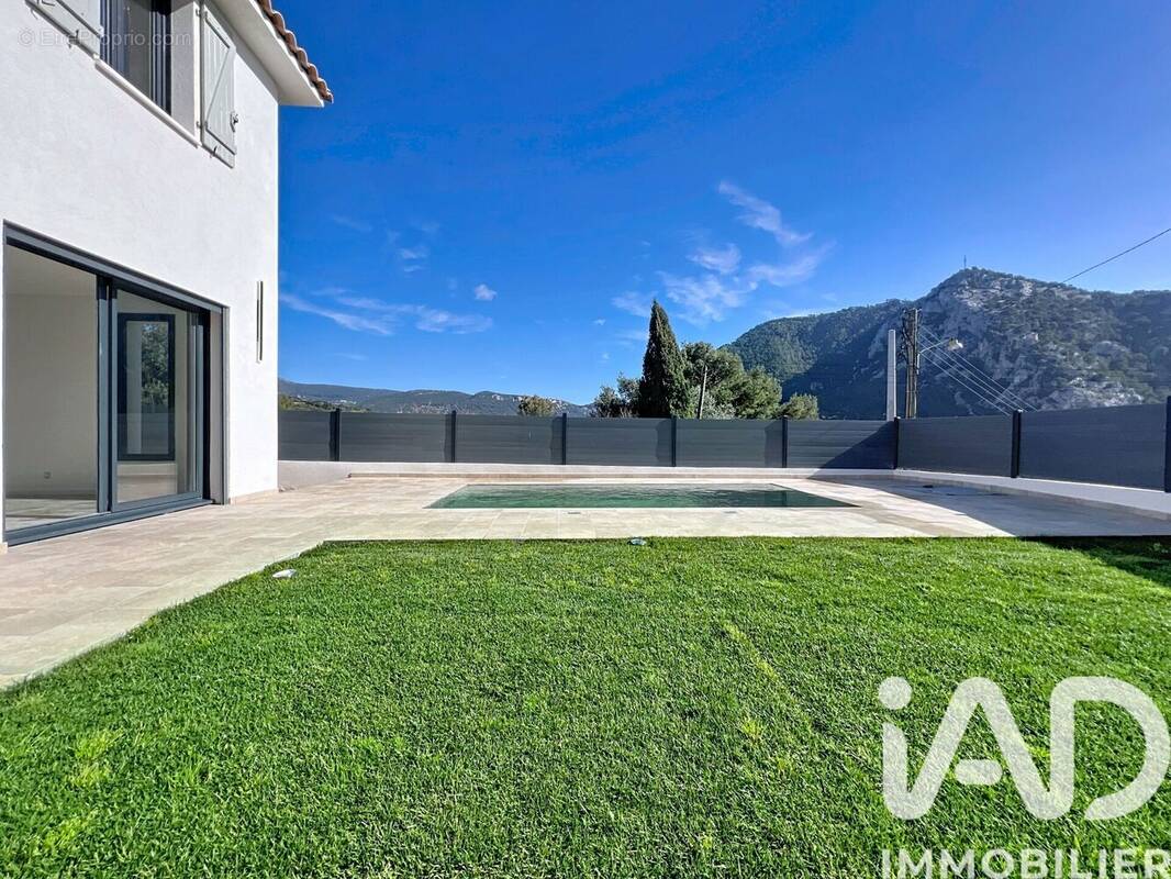 Photo 1 - Maison à TOULON