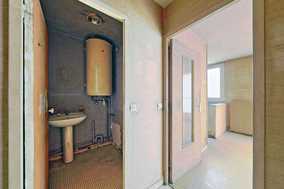 Appartement à LE PLESSIS-TREVISE