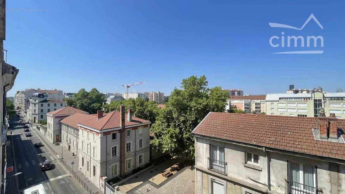 Appartement à VILLEURBANNE