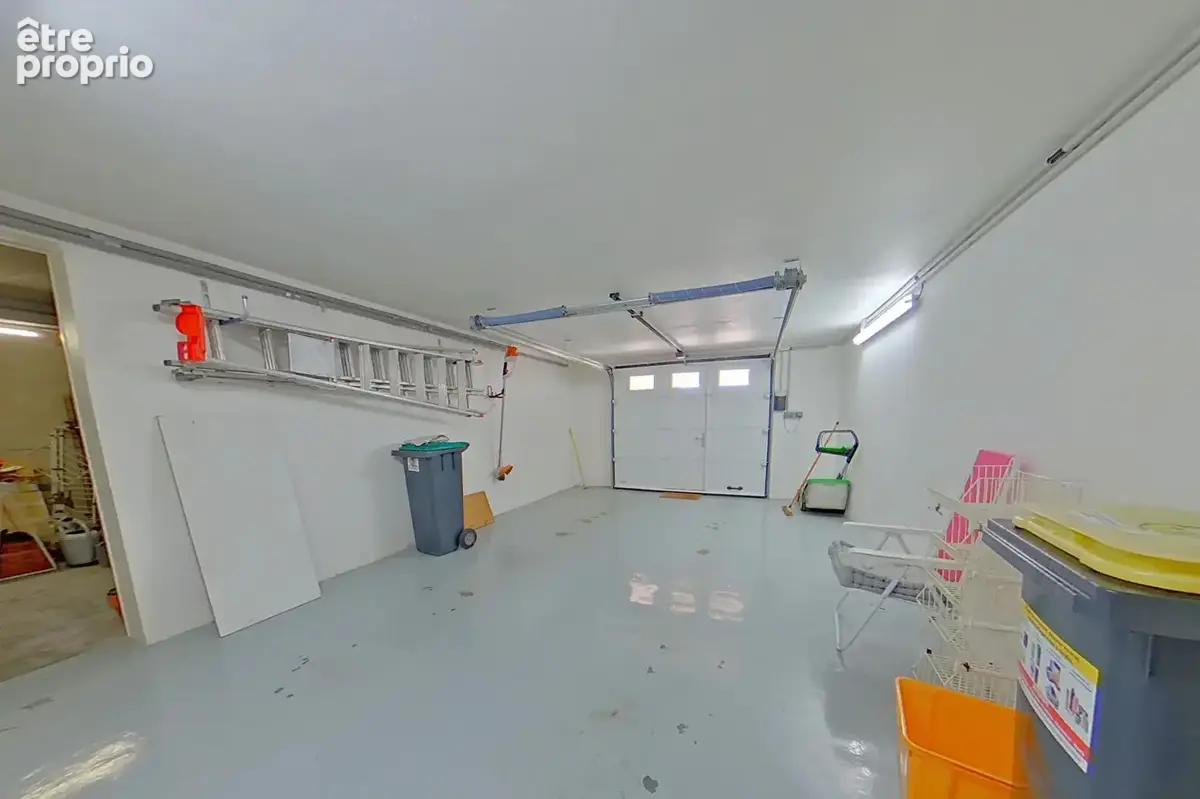 CAUSSADE - Maison spacieuse, 5 chambres, les commerces à pied. - photo 10