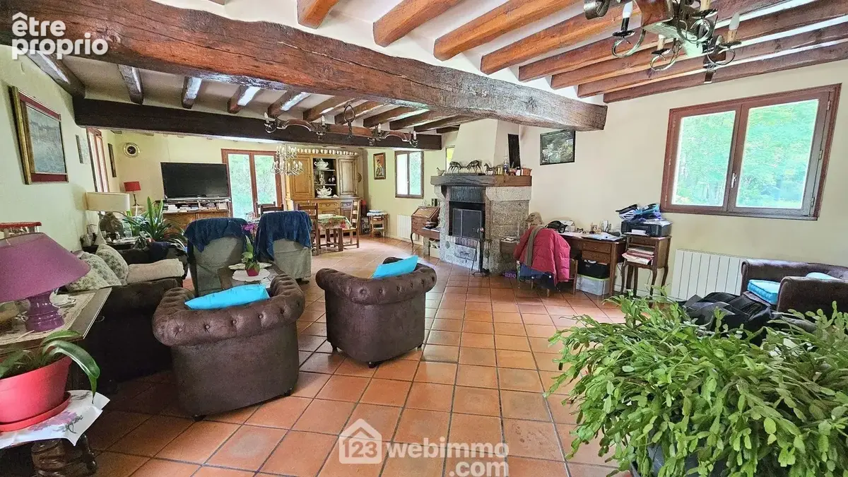 Un séjour très spacieux de 62 m².