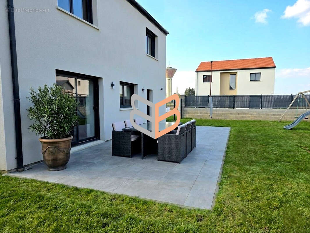 Maison à MONT-BONVILLERS