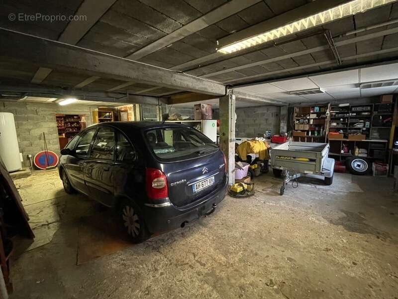 Maison à DECAZEVILLE