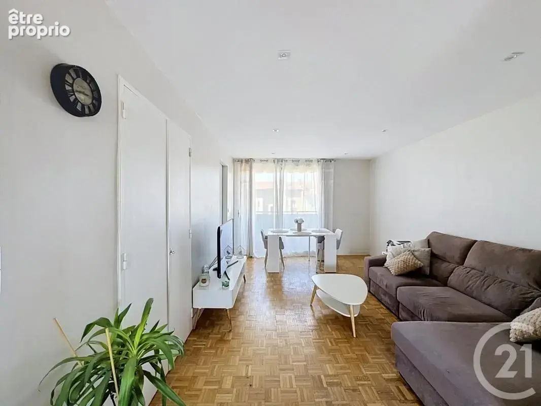 Appartement 4 pièces 73 m² à vendre à Villeurbanne (69100) - photo 12