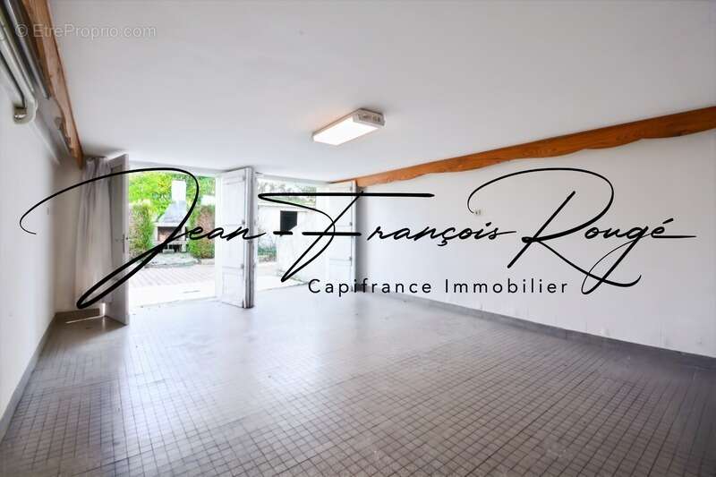 Maison à AGON-COUTAINVILLE