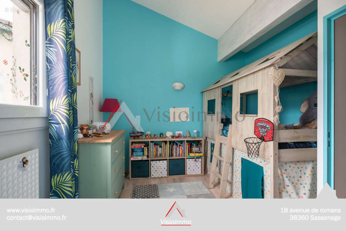 Appartement à FONTAINE