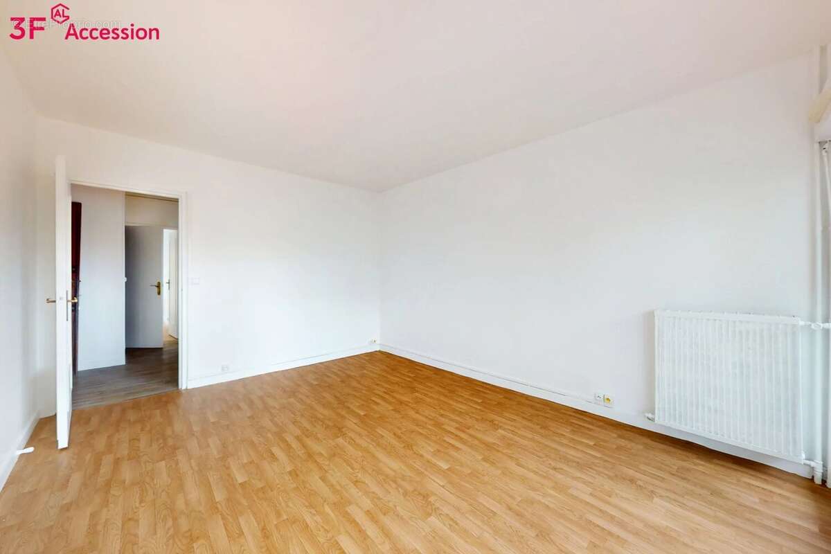  Appartement 3 pièces avec balcon, cave et box – Groslay - photo 3