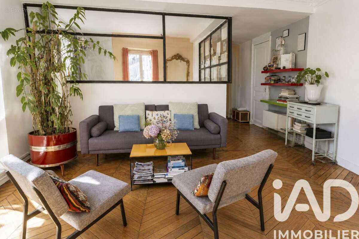 Photo 4 - Appartement à PARIS-20E