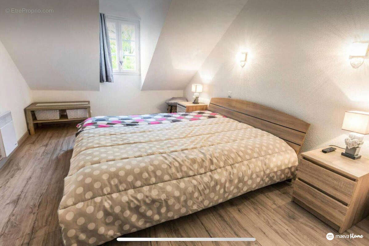 Appartement à MONCEAUX-SUR-DORDOGNE