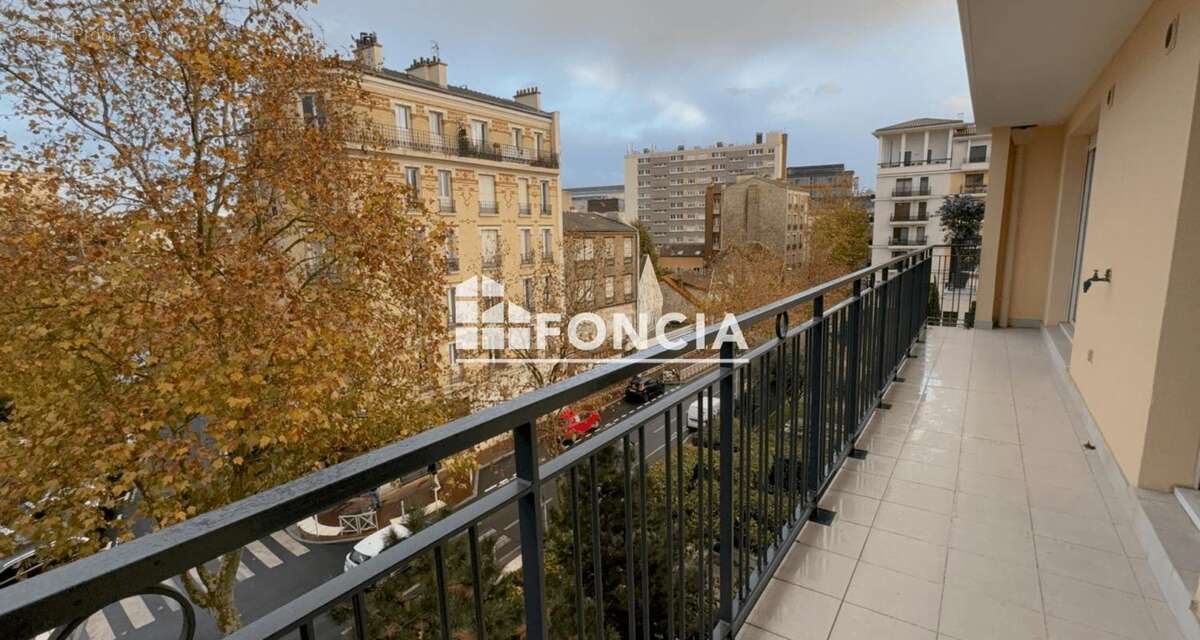 Appartement à MONTROUGE