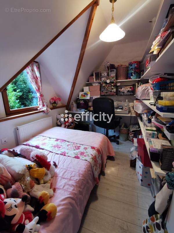 Maison à SAINT-SEVER-CALVADOS