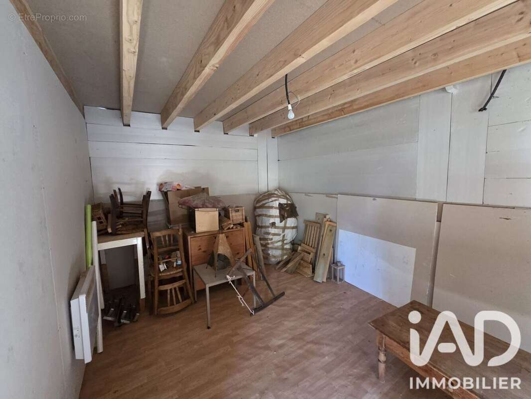 Photo 7