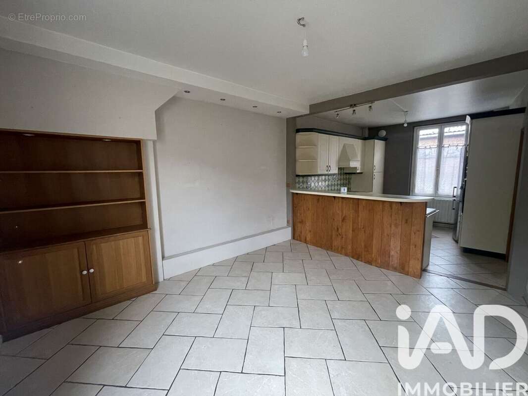 Photo 8 - Maison à NEUILLY-EN-THELLE