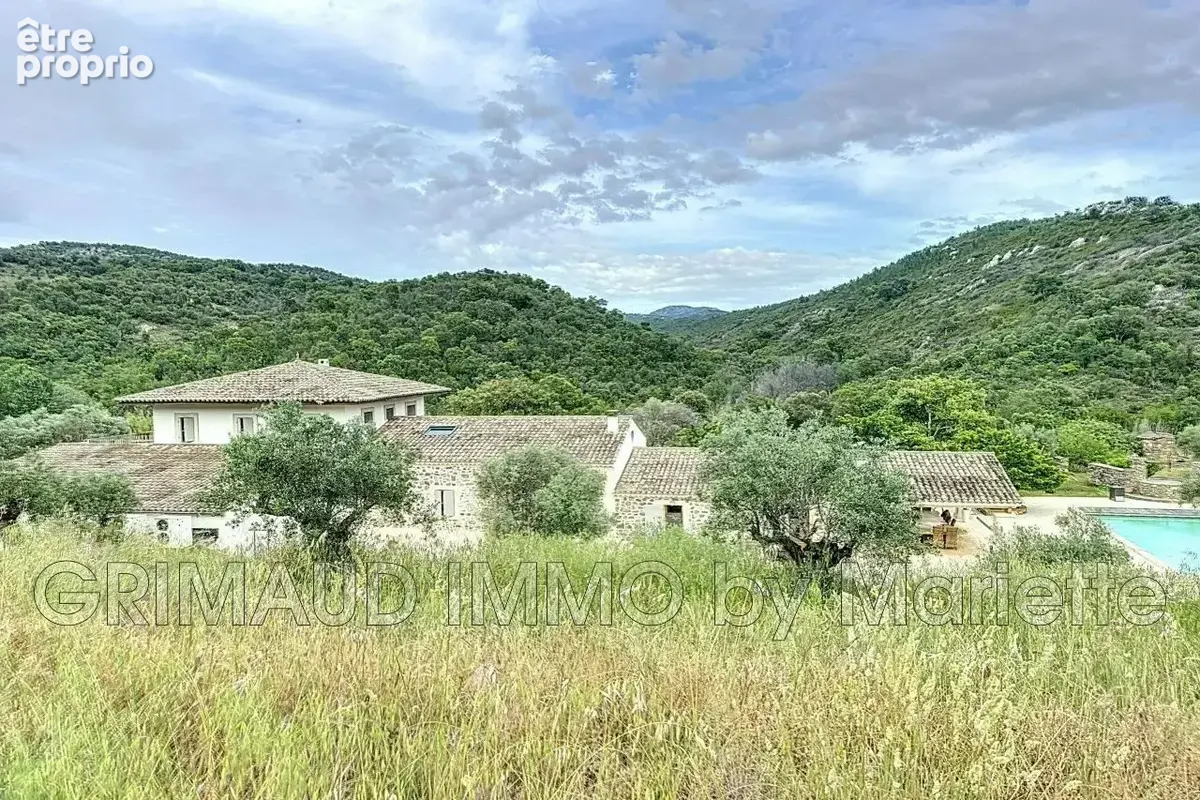 Maison 12 pièces 450 m² à vendre à Plan-De-La-Tour (83120) - photo 6