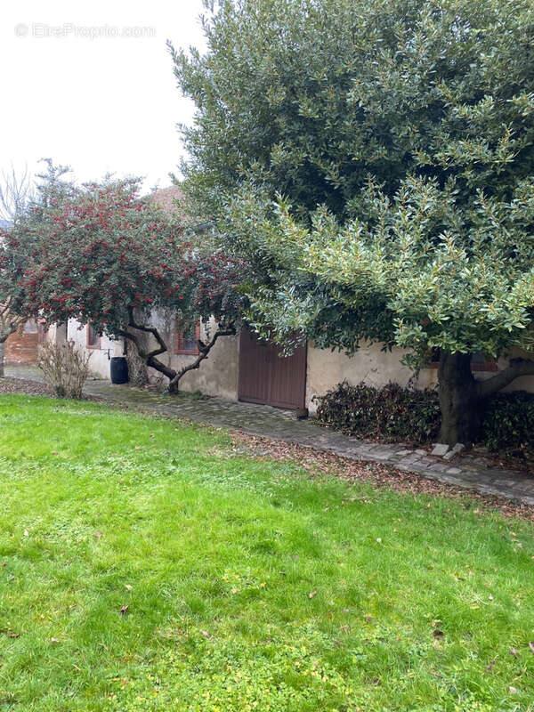 Maison à MONTEREAU-FAULT-YONNE