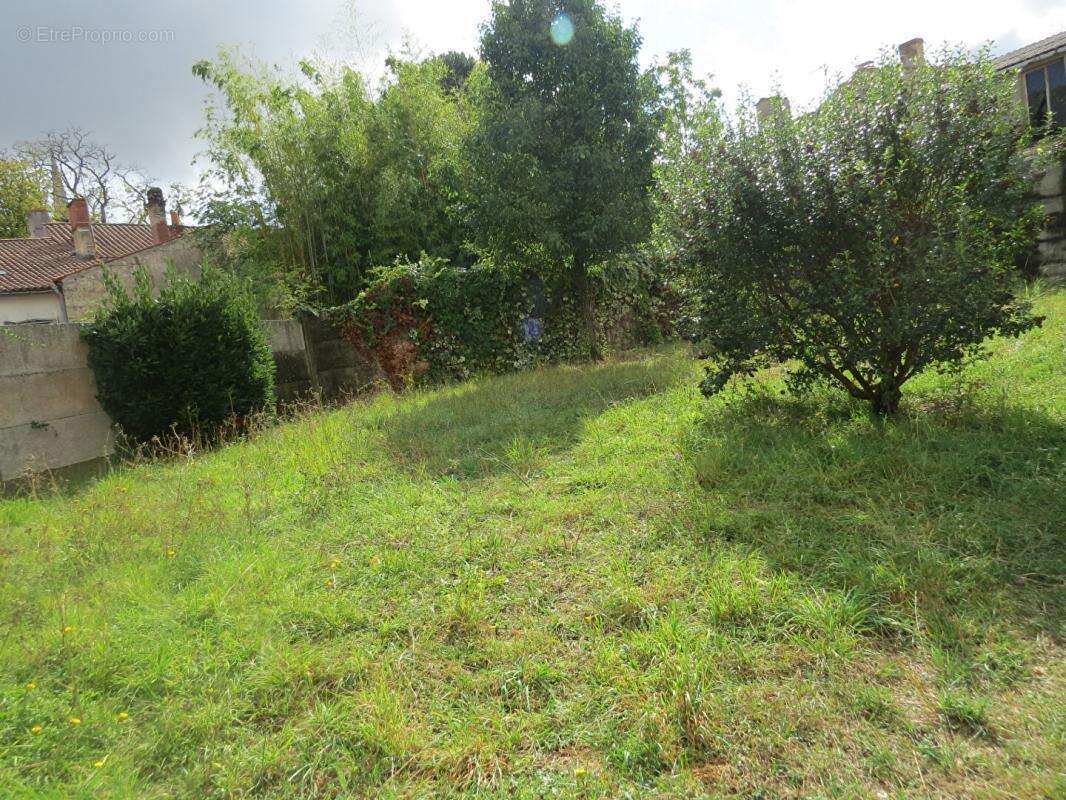 Appartement à FONTENAY-LE-COMTE