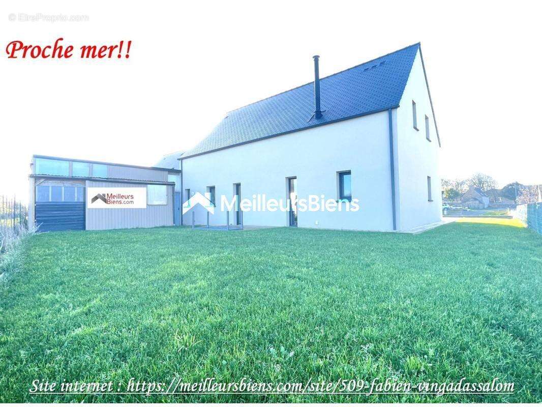 Maison à PLOUGRESCANT