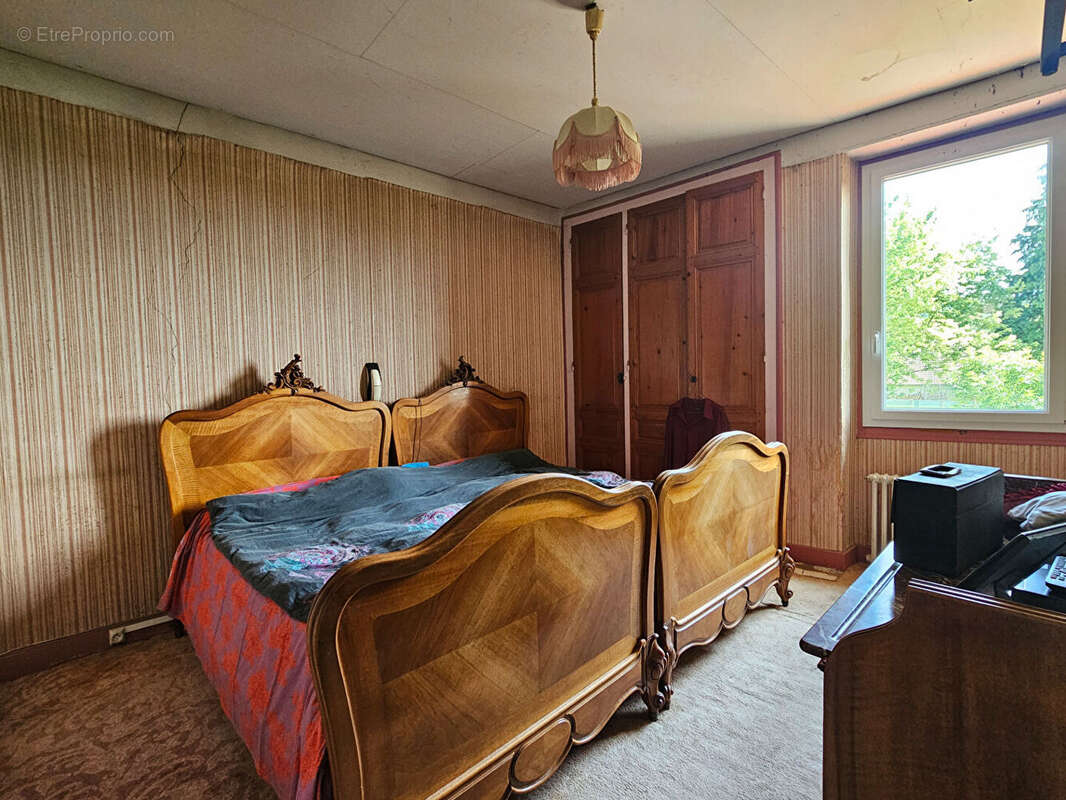 Maison à CHAMPAGNEUX