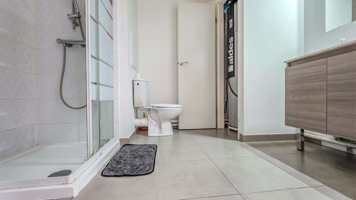 Appartement à SARTROUVILLE