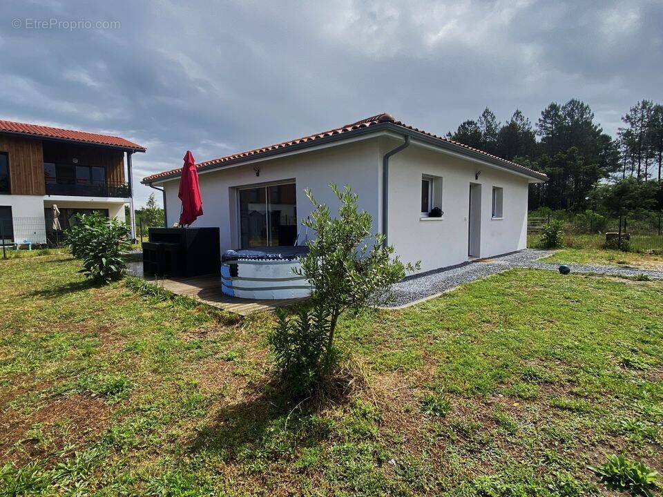 Maison à PONTENX-LES-FORGES