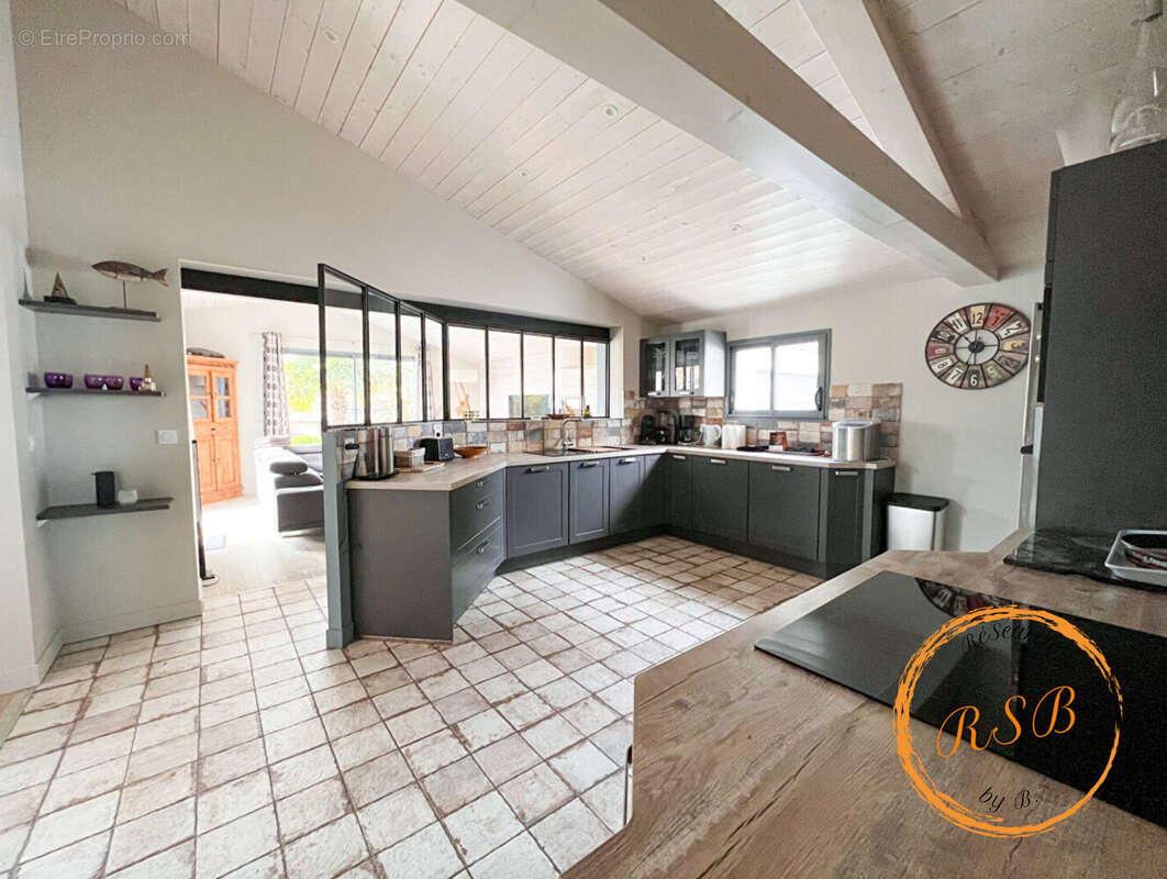 Maison à SAINT-MARTIN-DE-RE