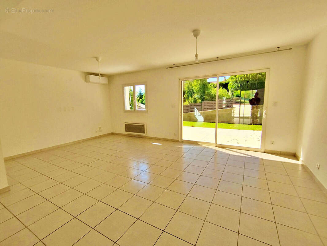 Maison à MONTASTRUC-LA-CONSEILLERE