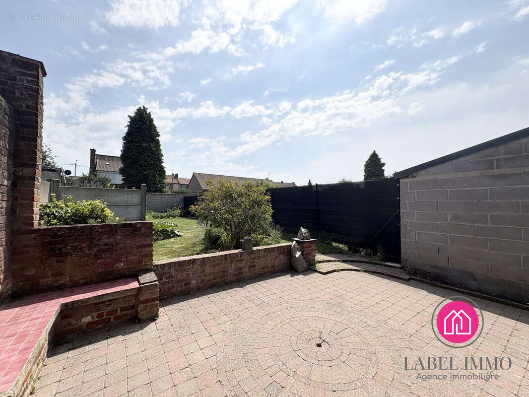 Appartement 100 m² à Auberchicourt  - photo 4