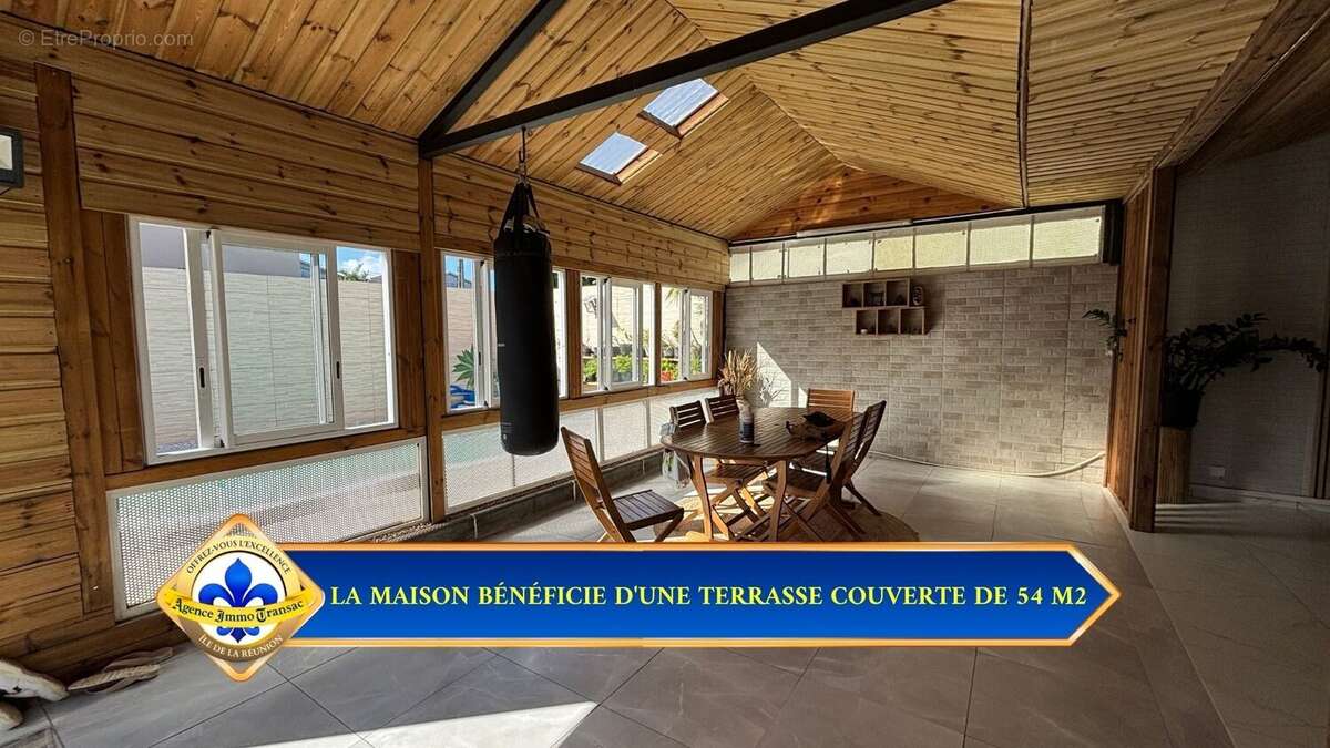 Maison 118 m² à Saint-Andre  - photo 6