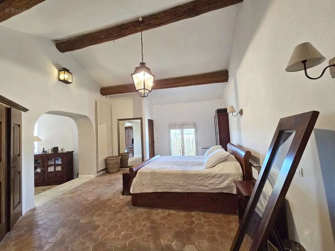 Maison à ROUSSILLON