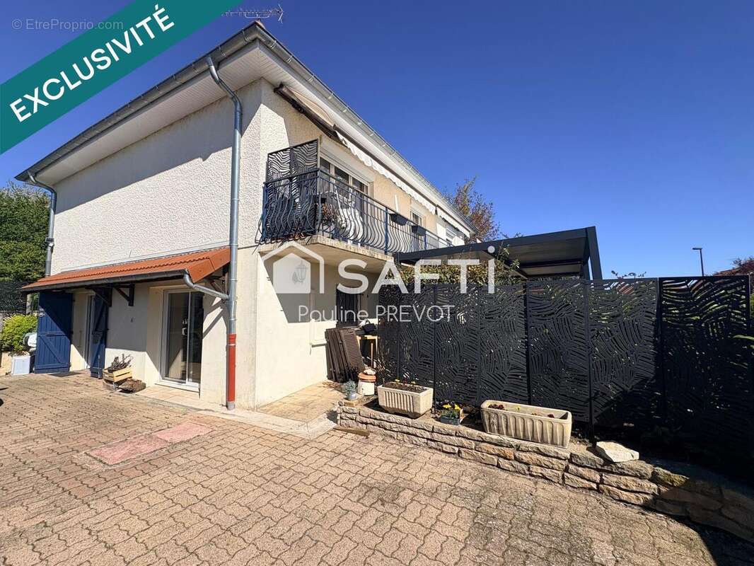 Photo 8 - Maison à SAINT-LEGER-LES-PARAY