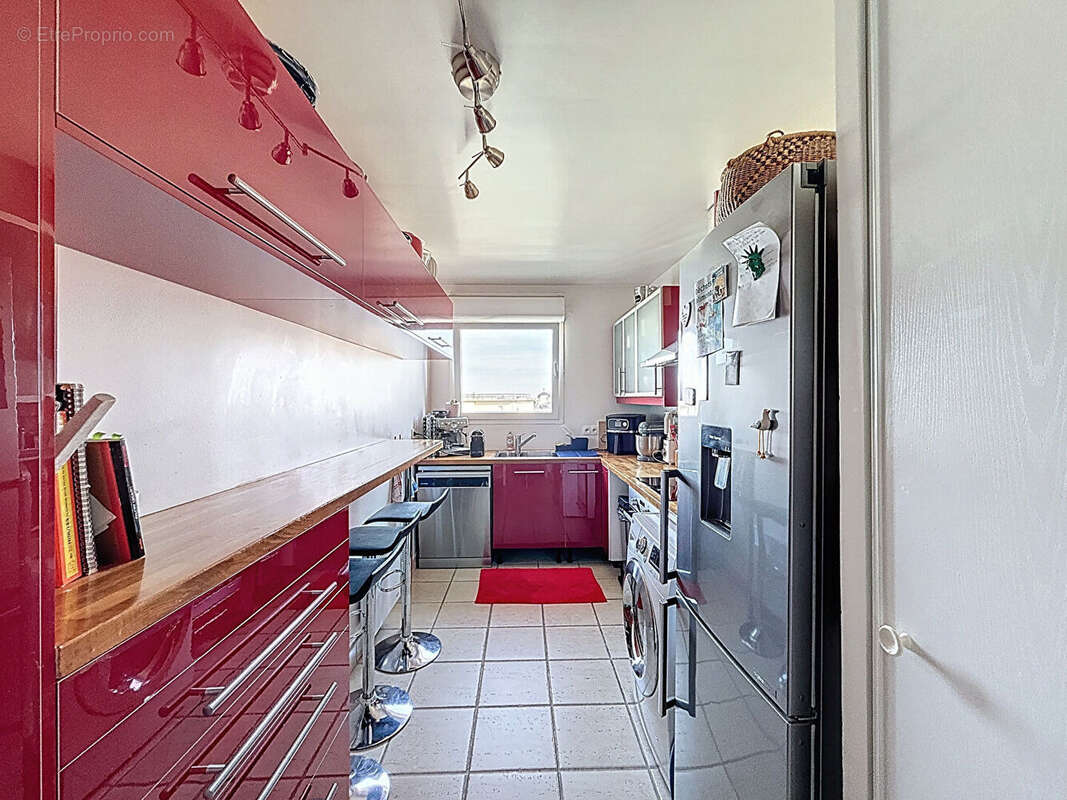 Appartement à LE PLESSIS-ROBINSON