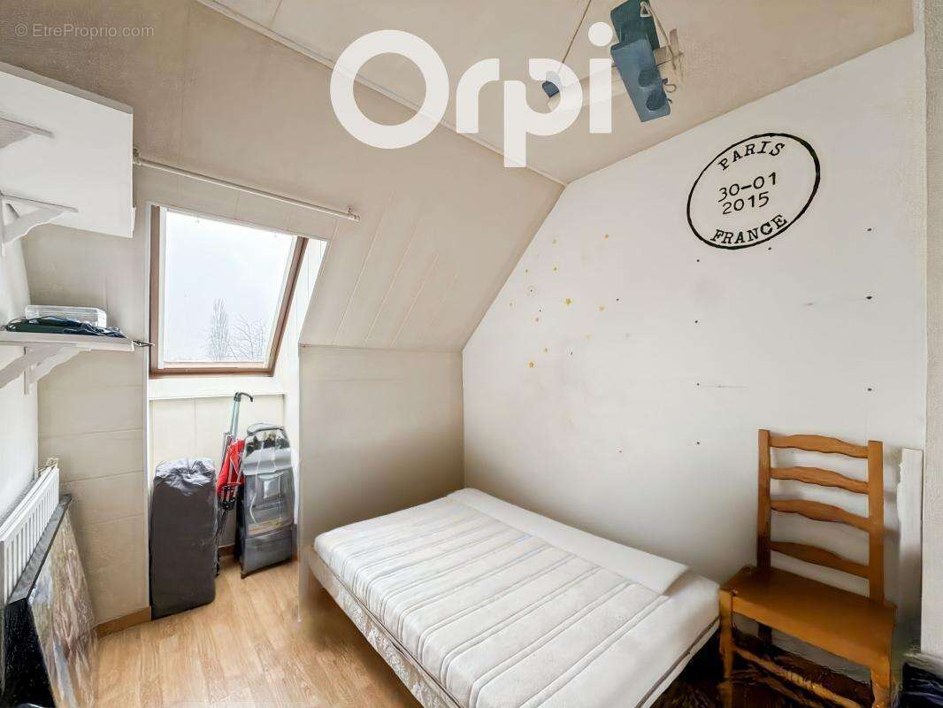 Maison à FRANCIERES