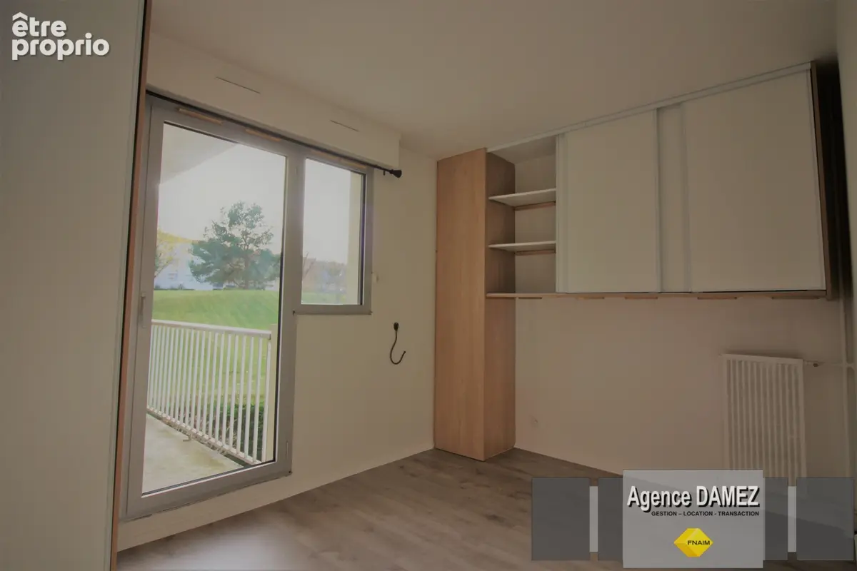 DOURDAN - Appartement F3 de 74 m² avec terrasse, garage et cave - photo 10