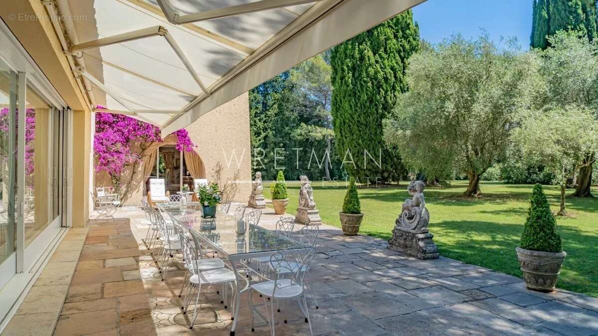 Maison à AURIBEAU-SUR-SIAGNE