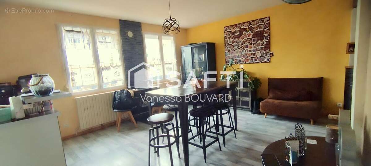 Photo 2 - Maison à CREPY-EN-VALOIS